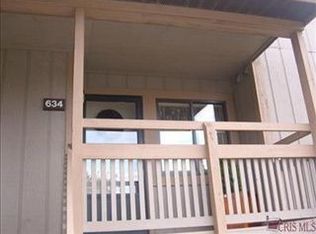 634 Meredith Ln, Cuyahoga Falls, OH 44223