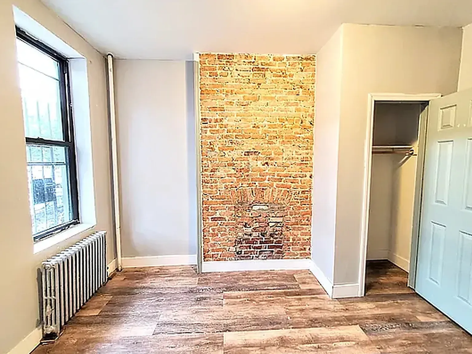 477 Chauncey Street — Photo 4