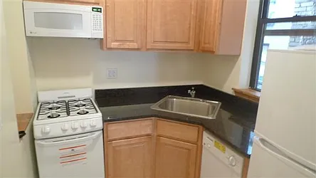 Rented by Guidance Realty Corp.