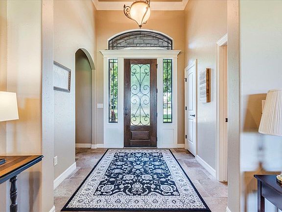 5th image of 124 Layton Way