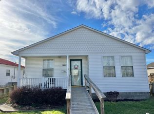 1822 Beech St, Kenova, WV 25530