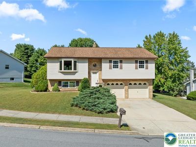 975 Hillcrest Dr S, Macungie, PA, 18062