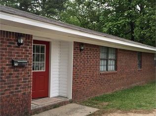 2122 Duncan St, Conway, AR 72034