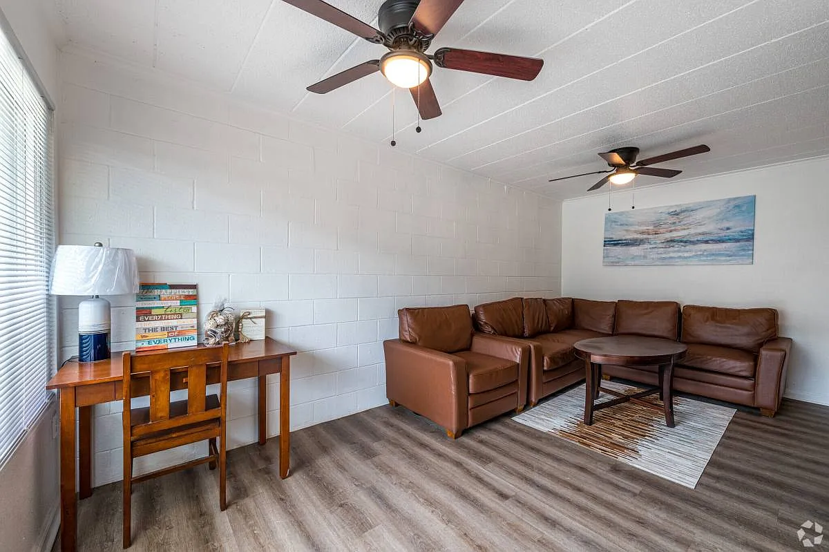 1220 Adams Ave E in Odessa, TX 79761 — Photo 2
