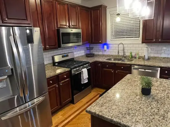 4322 S Forrestville Ave APT 1, Chicago, IL 60653