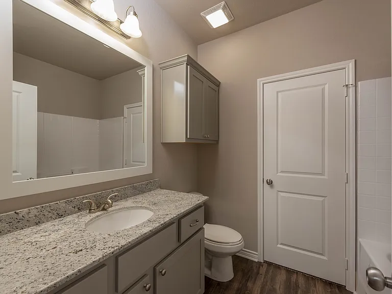 553 Momma Bear Dr — Photo 11