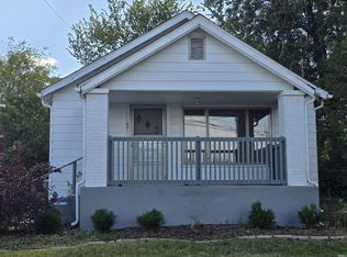 921 W Gourley Pike, Bloomington, IN 47404