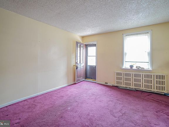 5th image of 1239 E Susquehanna Ave