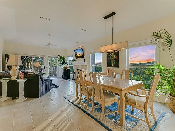 3rd image of 5603 Oakwood Cv APT 212