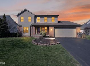 416 Blue Jacket Rd, Perrysburg, OH