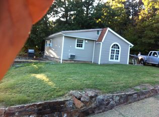 Hc 61 Box 185, sallisaw, OK 74955