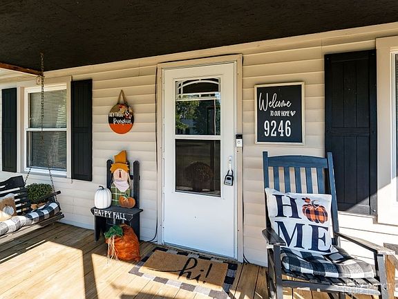 4th image of 9246 Marcella Dr