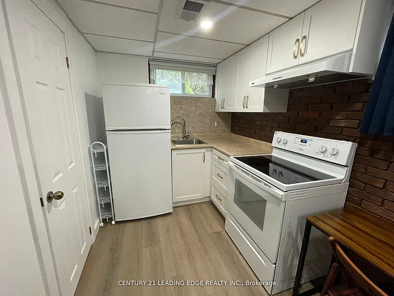 75 Orton Park Rd #BASEMENT — Photo 8