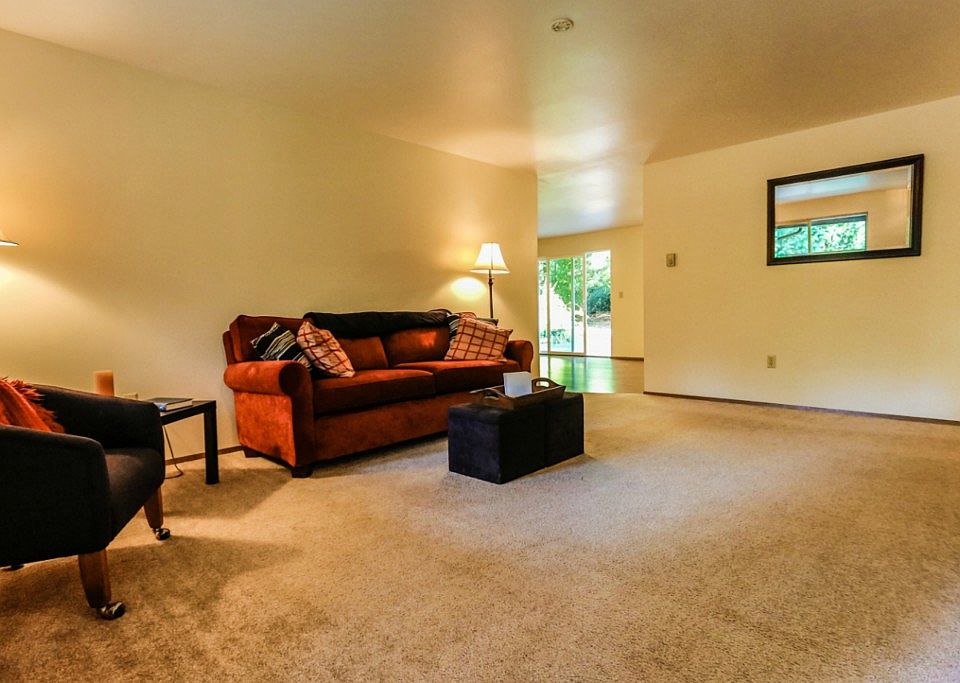 1st image of 13825 130th Ave NW