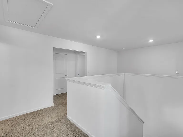 1224 Maxwell Ct — Photo 20
