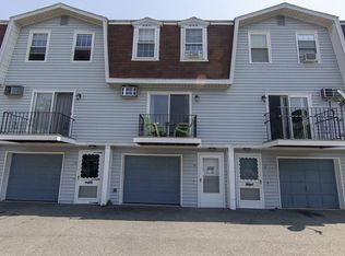 1271 Pawtucket Blvd APT 4, Lowell, MA 01854