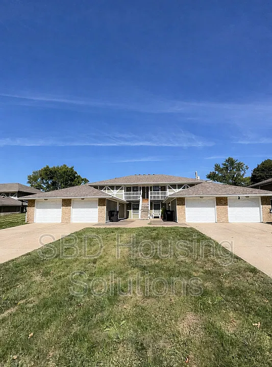 16606 E Gudgell Rd #B