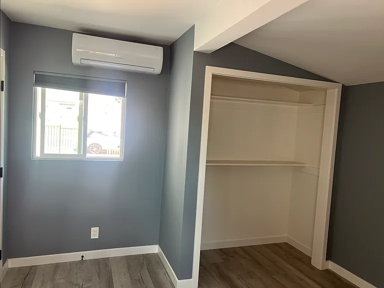 3660 Euclid Ave — Photo 10