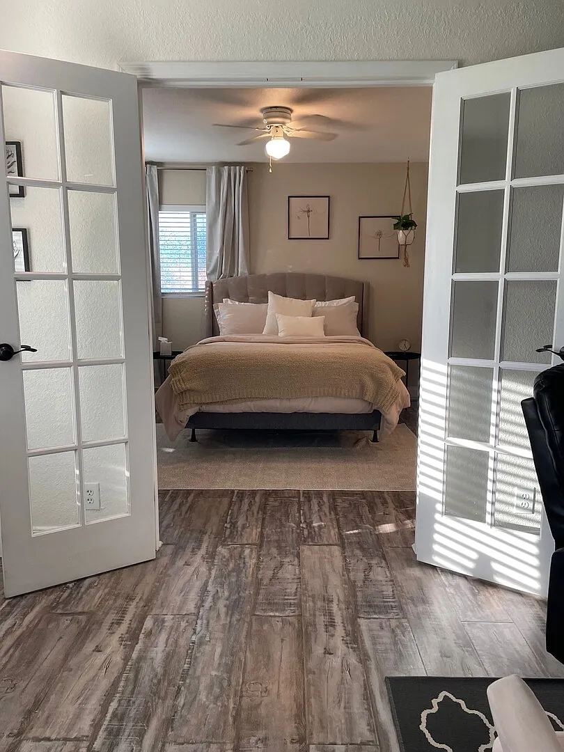 Cozy Condo in Central Phoenix — Photo 4