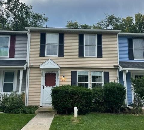 2nd image of 2642 Adams St
