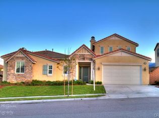 8323 Sanctuary Dr, Corona, CA 92883
