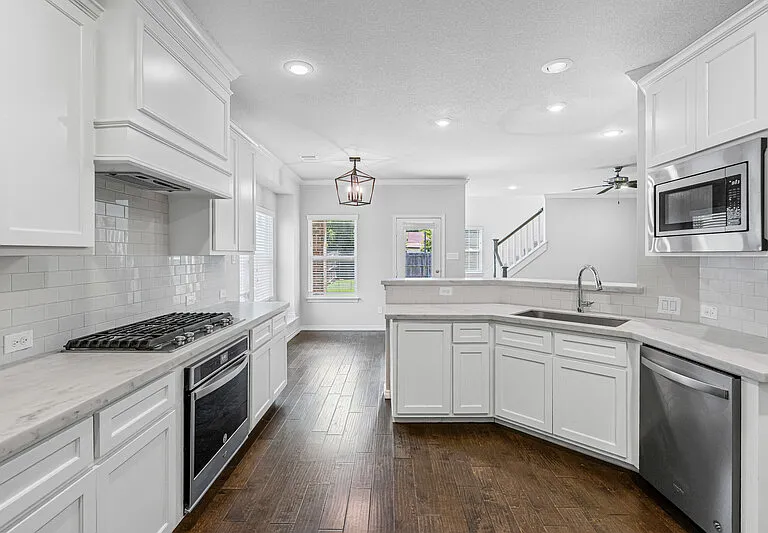 2909 Gordon Ave — Photo 7