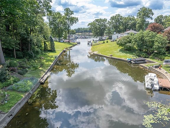 3rd image of 4567 Rex Lake Dr