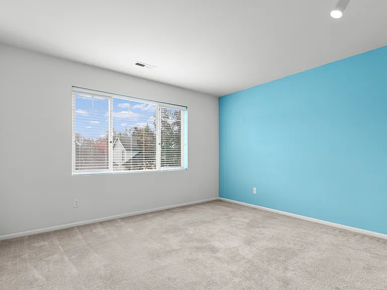2410 88th Dr NE — Photo 19