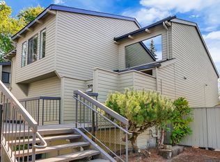 329 Country Club Rd, Eugene, OR 97401