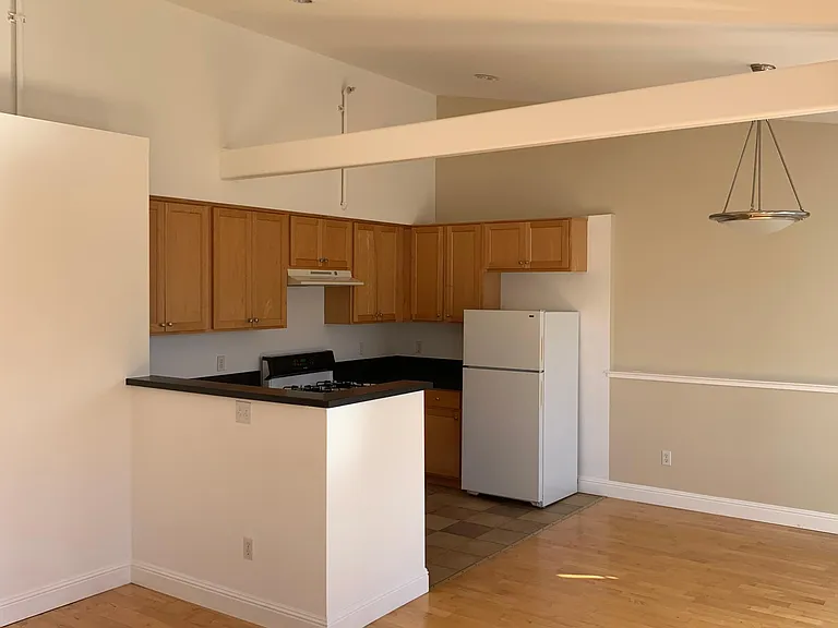 1738 Haight St #407 — Photo 6