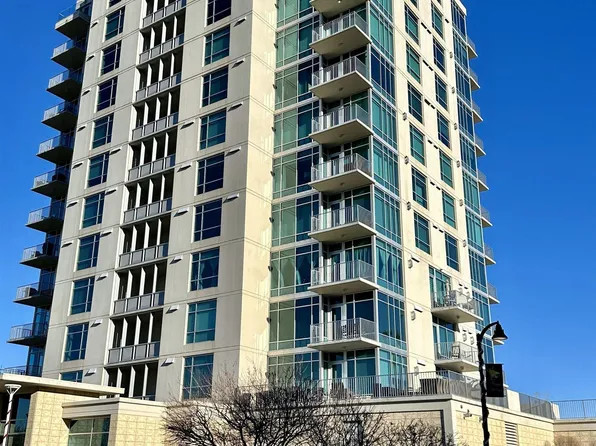 444 Riverfront Plz APT 307, Omaha, NE 68102