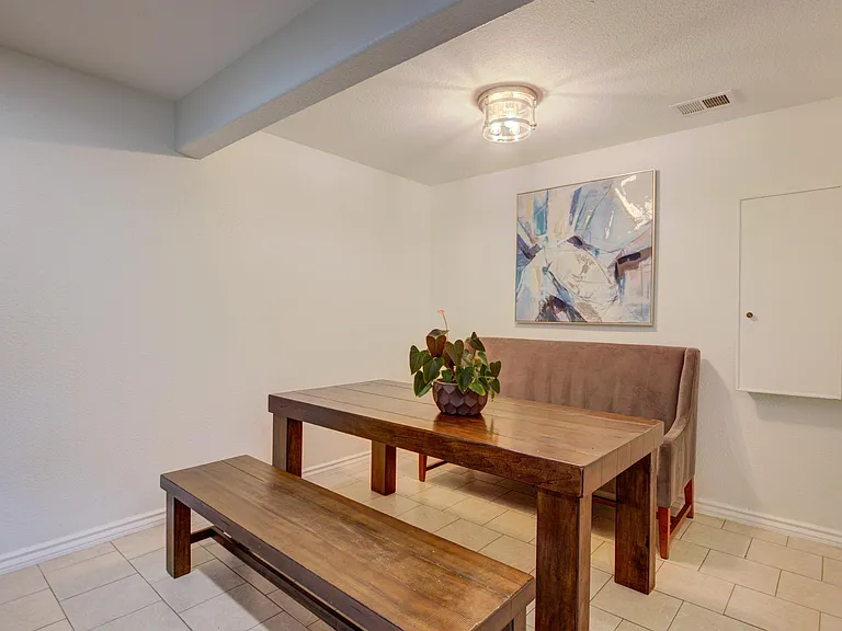 4411 Fillmore St — Photo 13