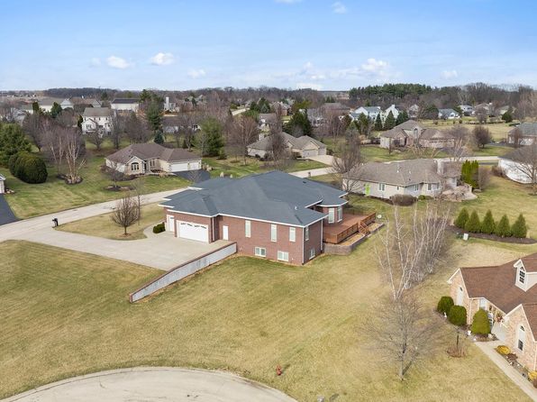 174 Titleist Trl, Poplar Grove, IL 61065
