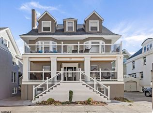 107 S Austin Ave, Ventnor City, NJ 08406