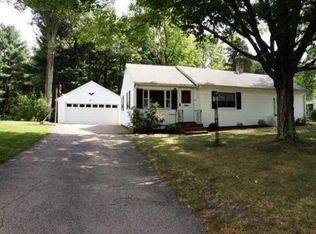 82 Coolidge Rd, Walpole, MA 02081