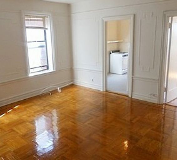 2nd image of 21214 69th Ave