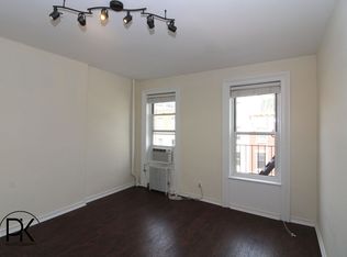281 Bedford Ave APT 3R, Brooklyn, NY 11211