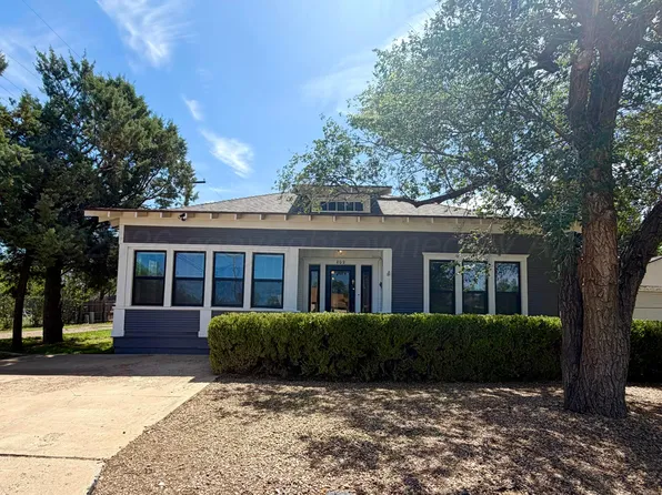809 14th St, Canyon, TX 79015