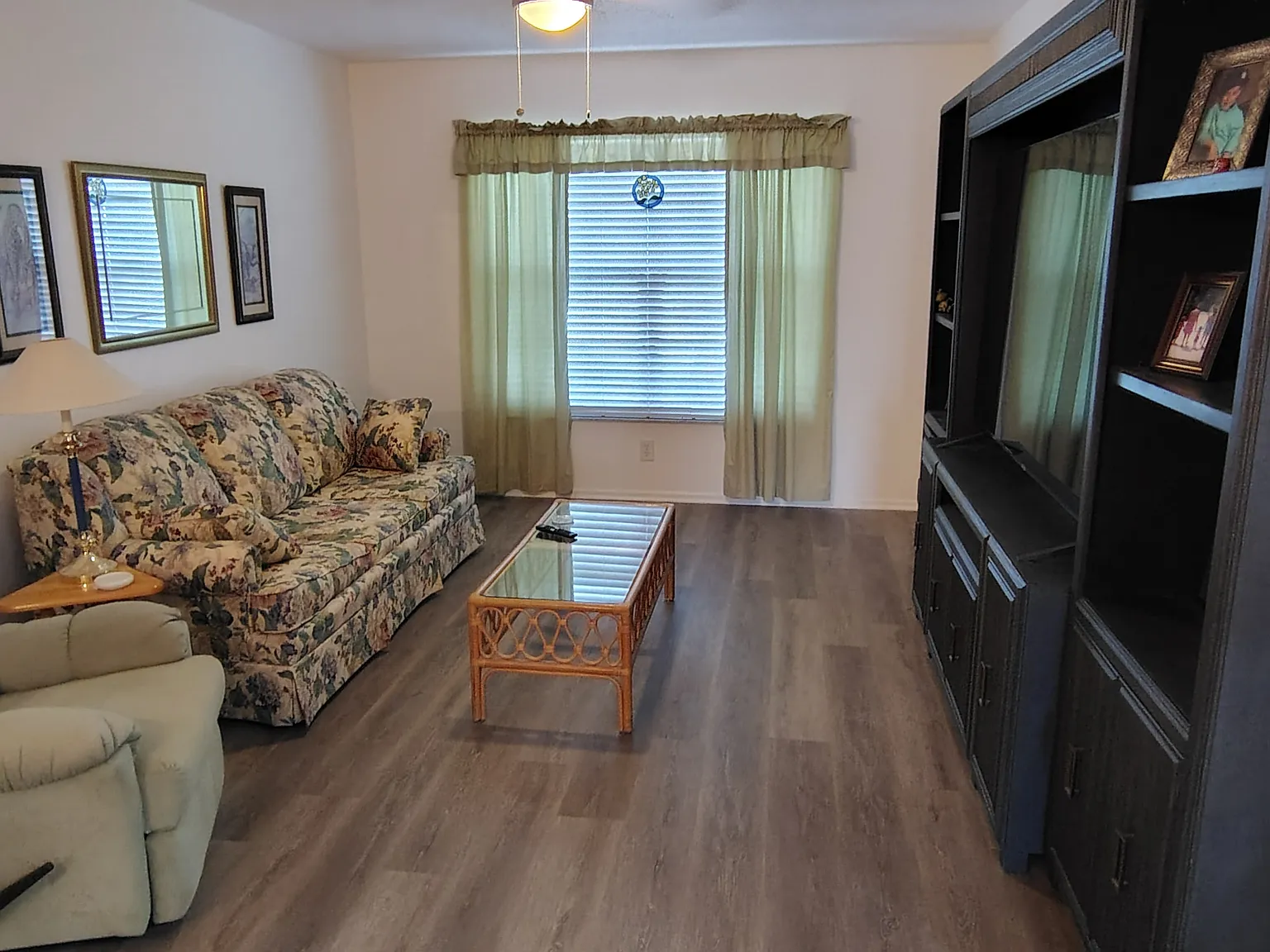 Dugall Ct, Palm Harbor — Photo 3