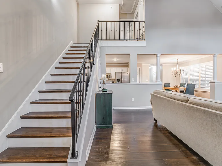 W Montebello Cir — Photo 9