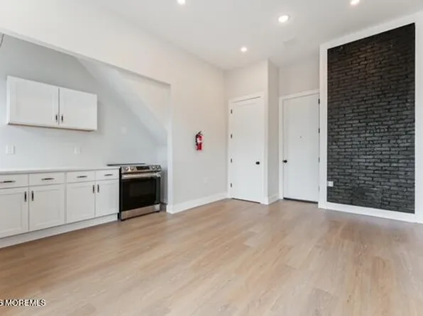 64 W Main St #D, Freehold, NJ 07728