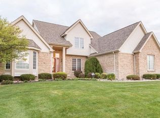 646 Charing Cross Dr, Grand Blanc, MI 48439