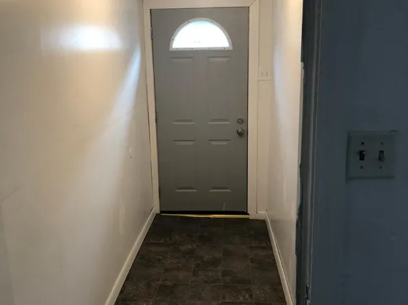 429 Strong Ave, Joliet, IL 60433