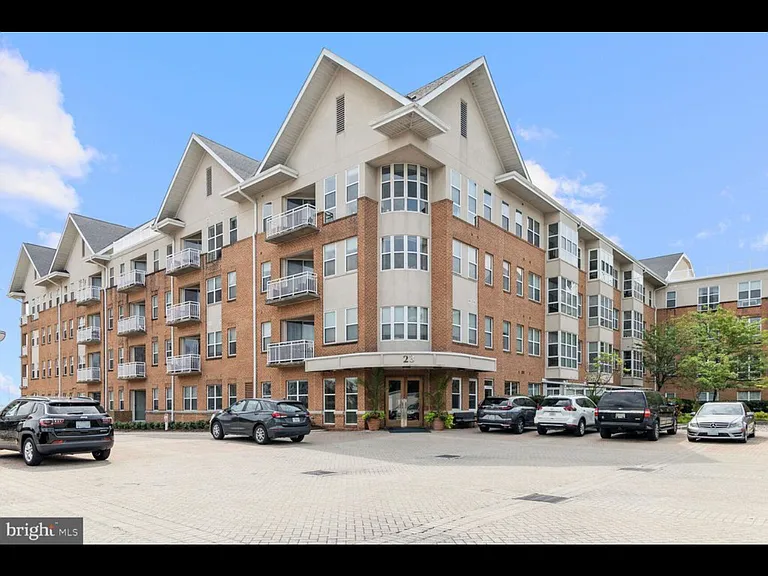 23 Pierside Dr #306 — Photo 22