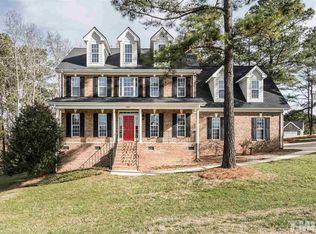 669 Kintyre Dr, Clayton, NC 27520