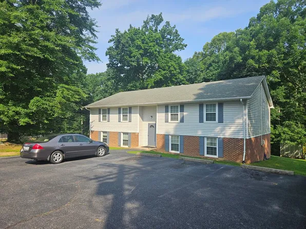 696-708 Laniers Mill Rd, Danville, VA 24540