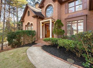 450 Fawn Glen Dr, Roswell, GA 30075