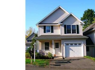 35 Copper Beech Ln, Portland, CT 06480