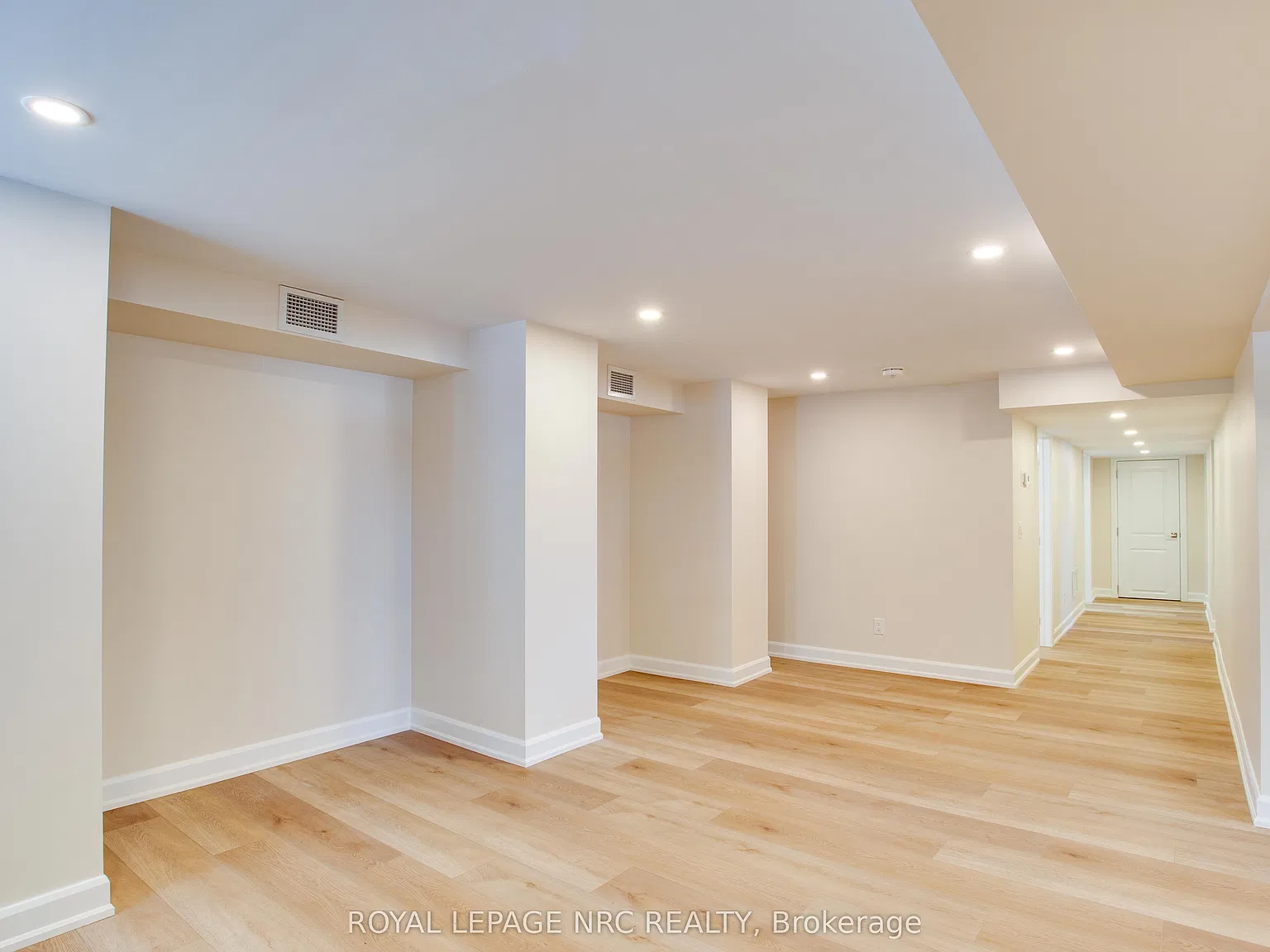 2 bed, $1,600 — Photo 4