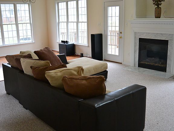 5th image of 7486 Troub Ln